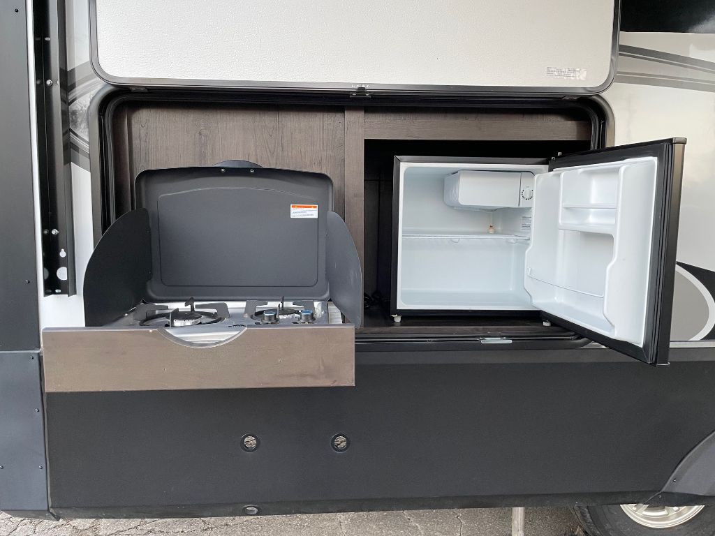 2022 Grand Design Recreational Reflection - $36,995