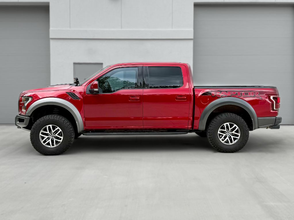 2018 Ford F-150 - $33,995