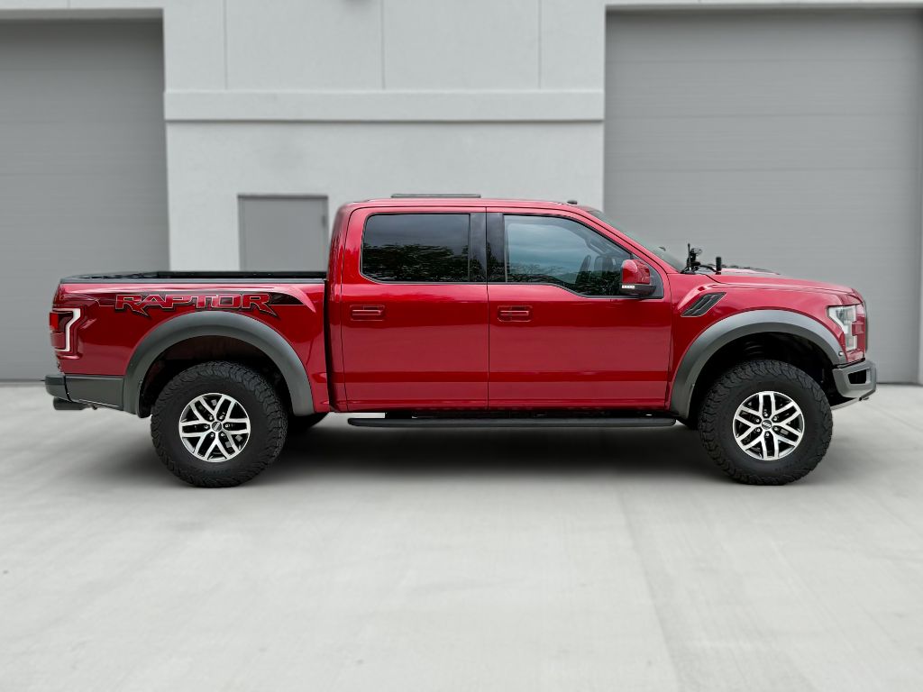2018 Ford F-150 - $33,995