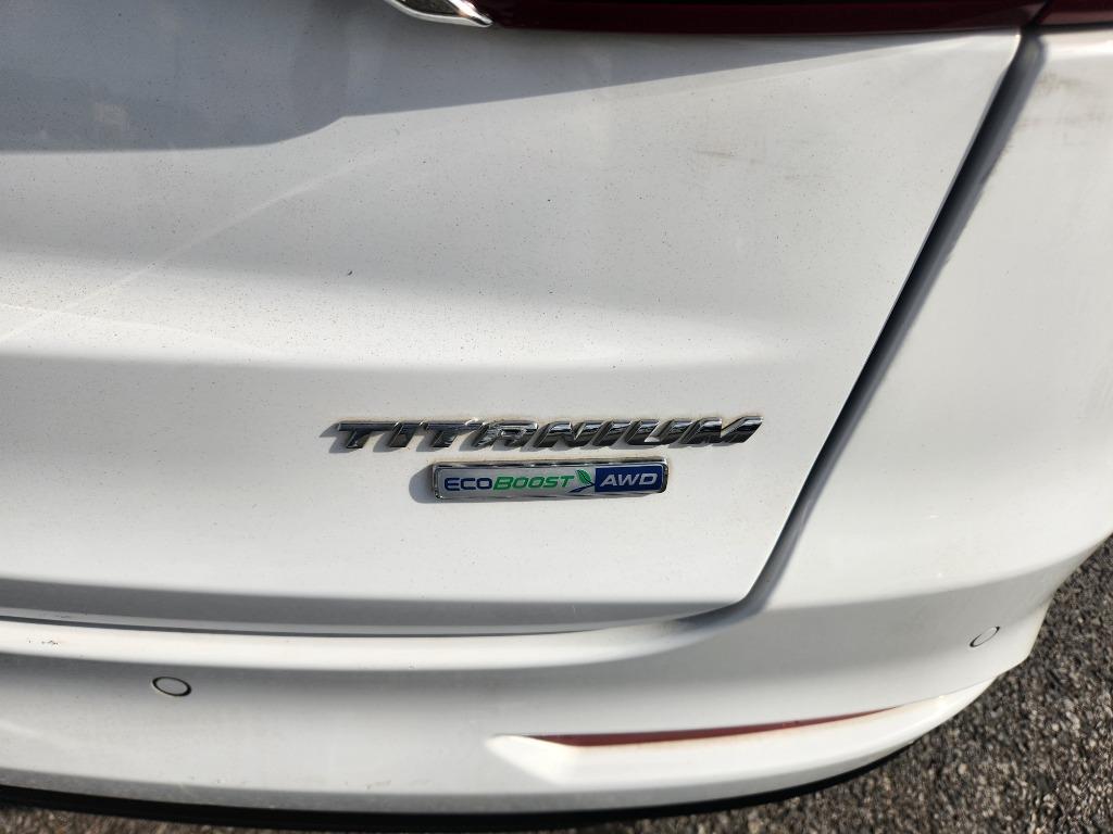 2019 Ford Fusion Titanium photo