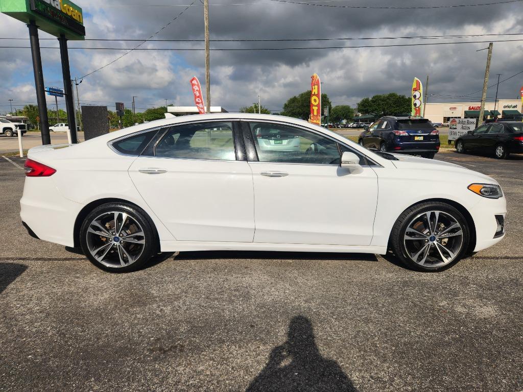 2019 Ford Fusion Titanium photo
