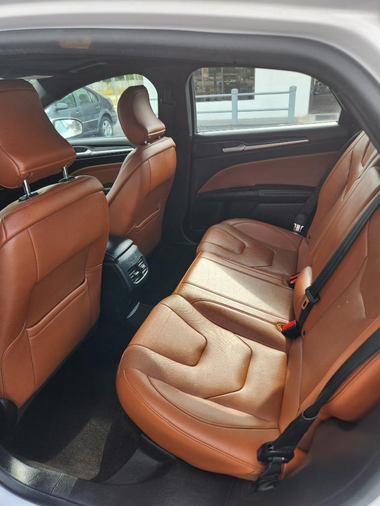 2019 Ford Fusion Titanium photo