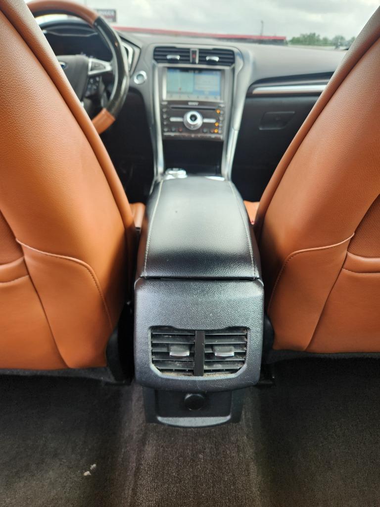 2019 Ford Fusion Titanium photo