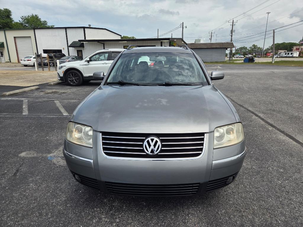 2003 Volkswagen Passat GLX photo