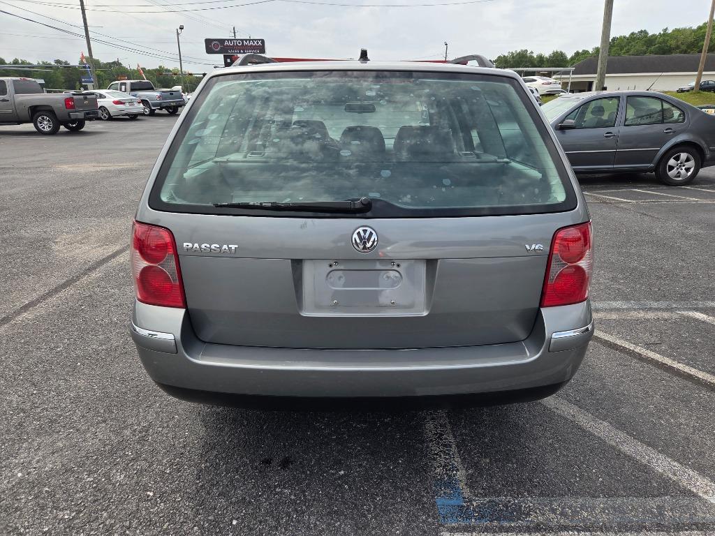 2003 Volkswagen Passat GLX photo