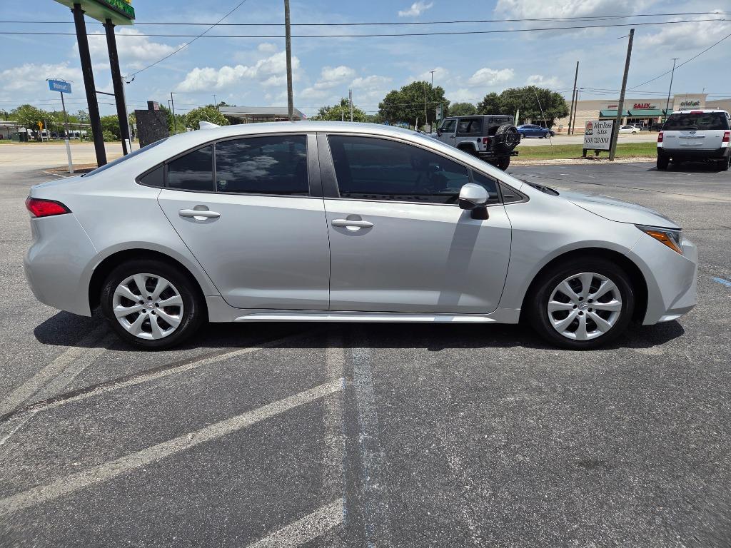 2022 Toyota Corolla - $16,995