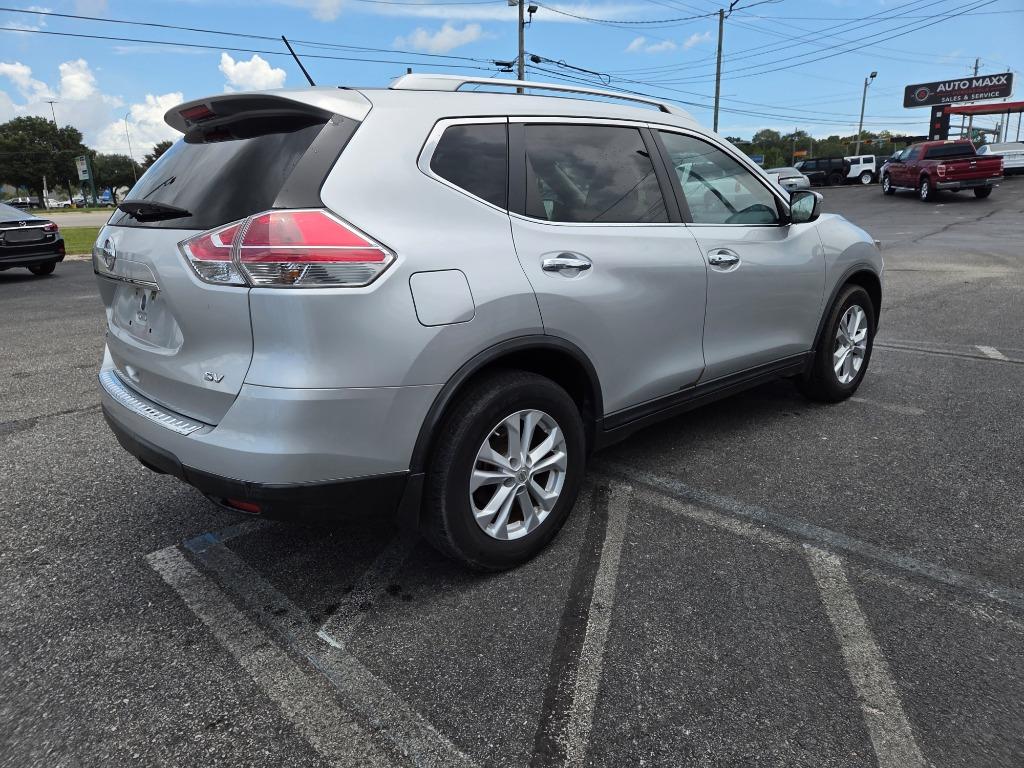 2016 Nissan Rogue - $12,995