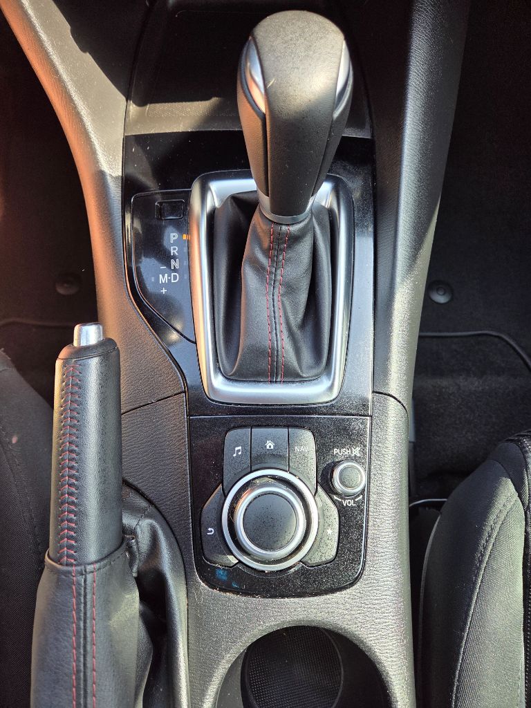 2016 MAZDA MAZDA3 - $13,995