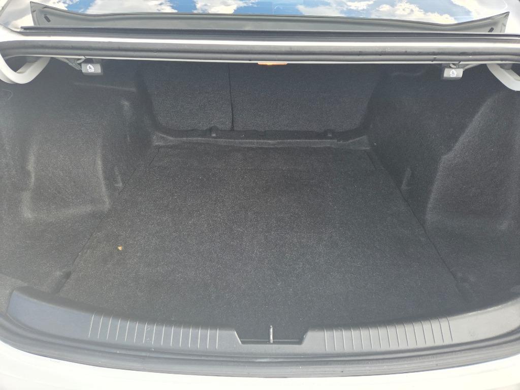 2023 Chevrolet Malibu - $15,995