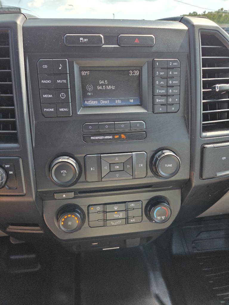2016 Ford F-150 - $16,995