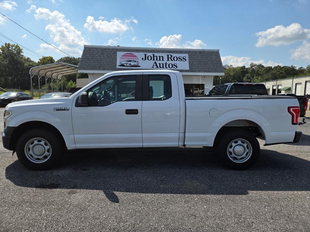 2016 Ford F-150 - $16,995