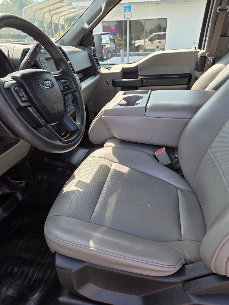 2016 Ford F-150 - $16,995