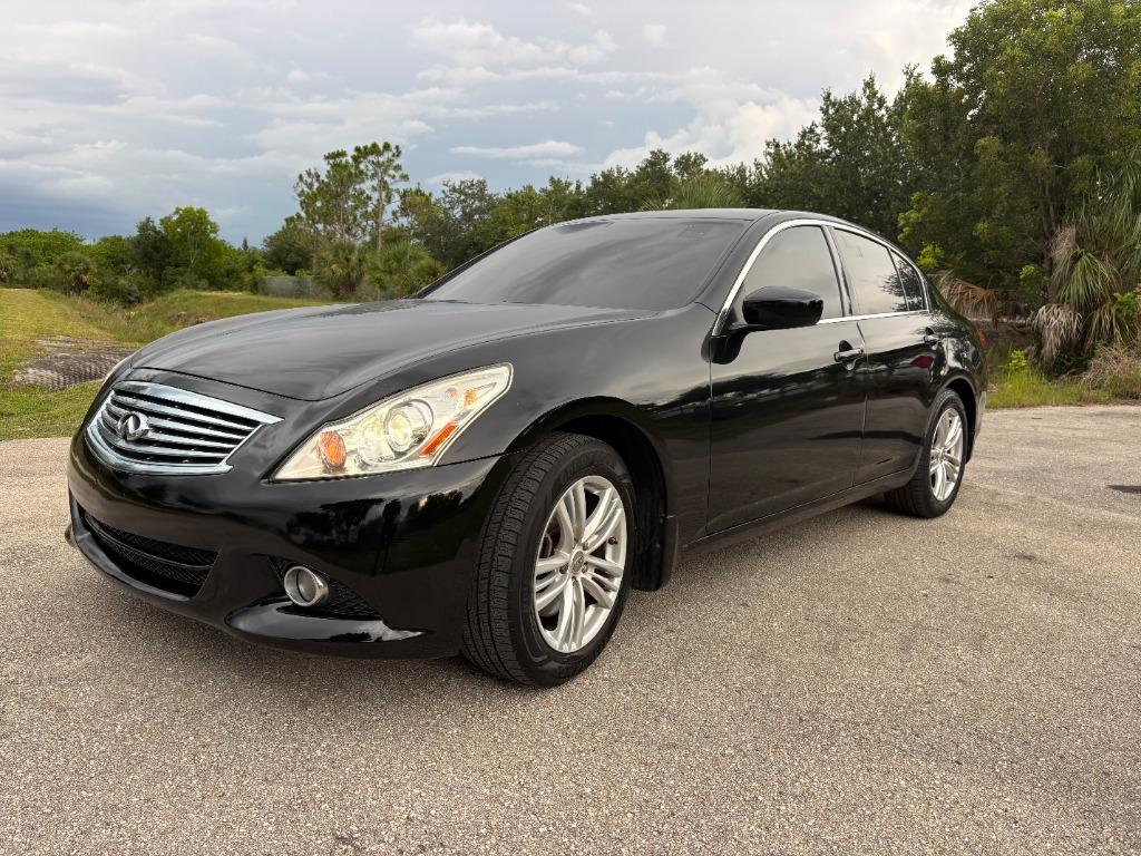 2013 INFINITI G - $4,800