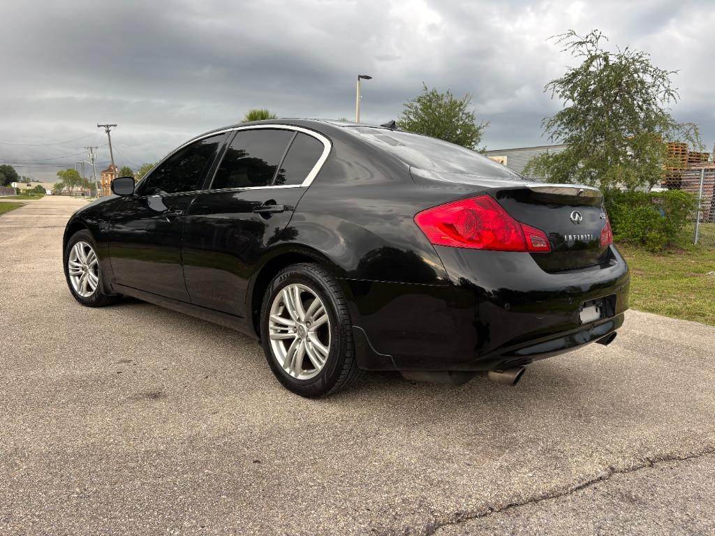 2013 INFINITI G - $4,800