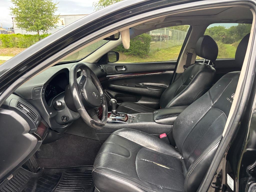 2013 INFINITI G - $4,800