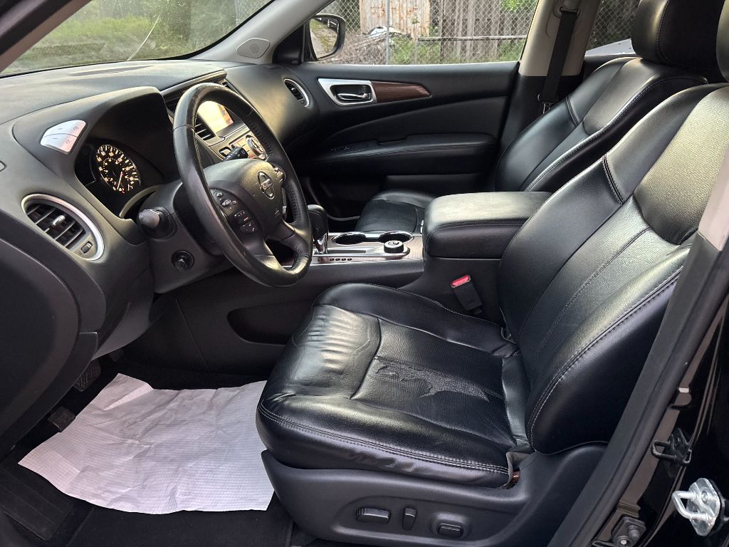 2018 Nissan Pathfinder - $5,500