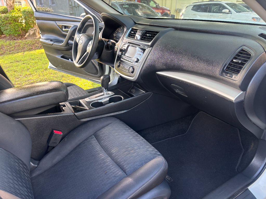 2018 Nissan Altima - $4,800
