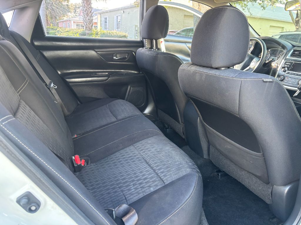2018 Nissan Altima - $4,800