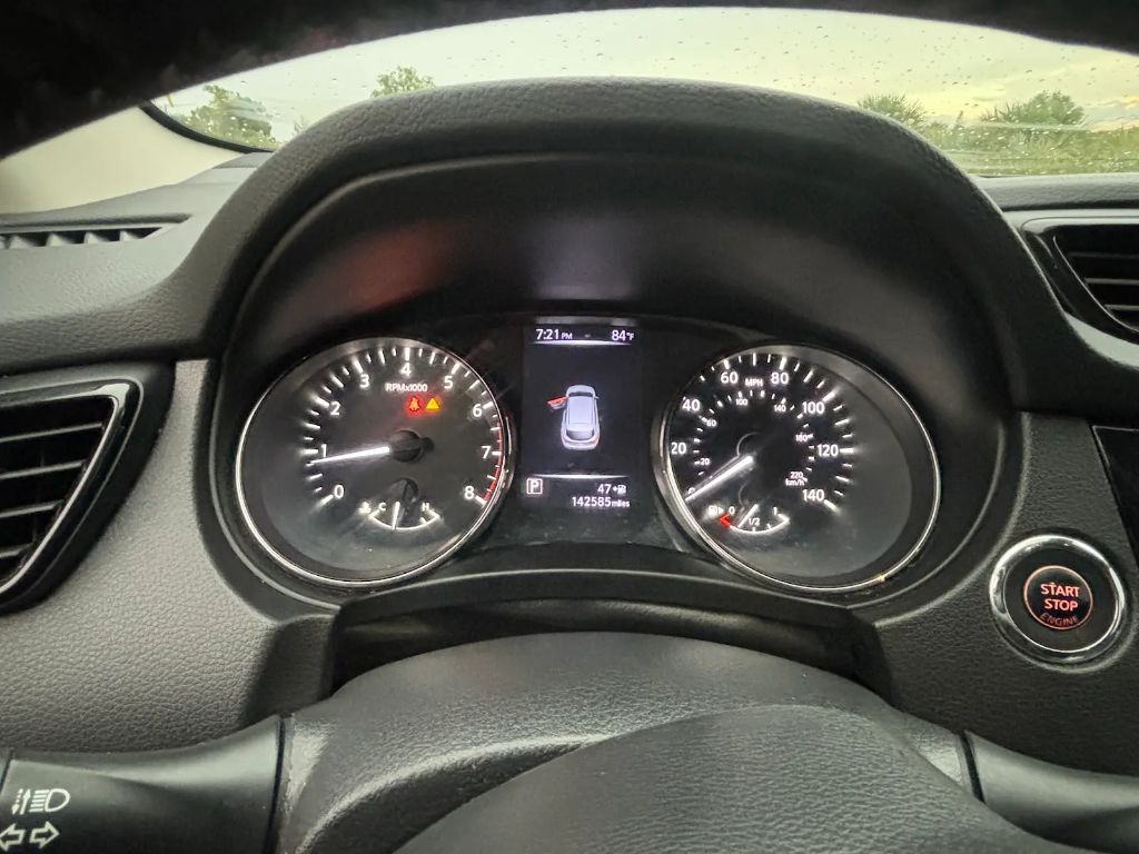 2018 Nissan Rogue - $5,500