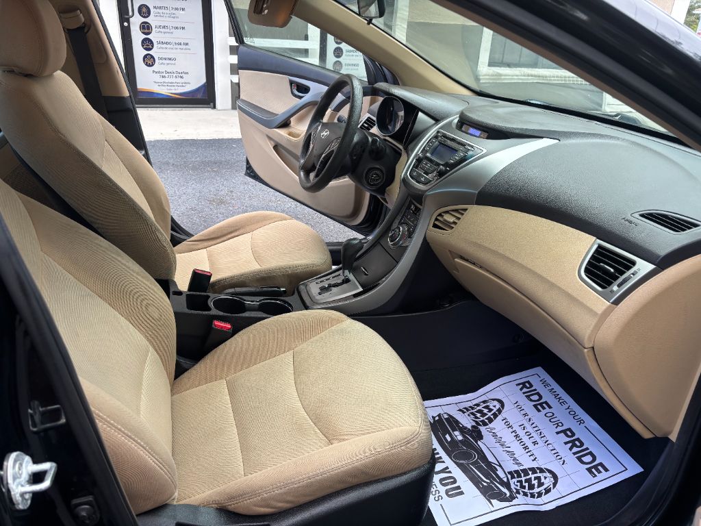 2013 Hyundai Elantra - $5,000