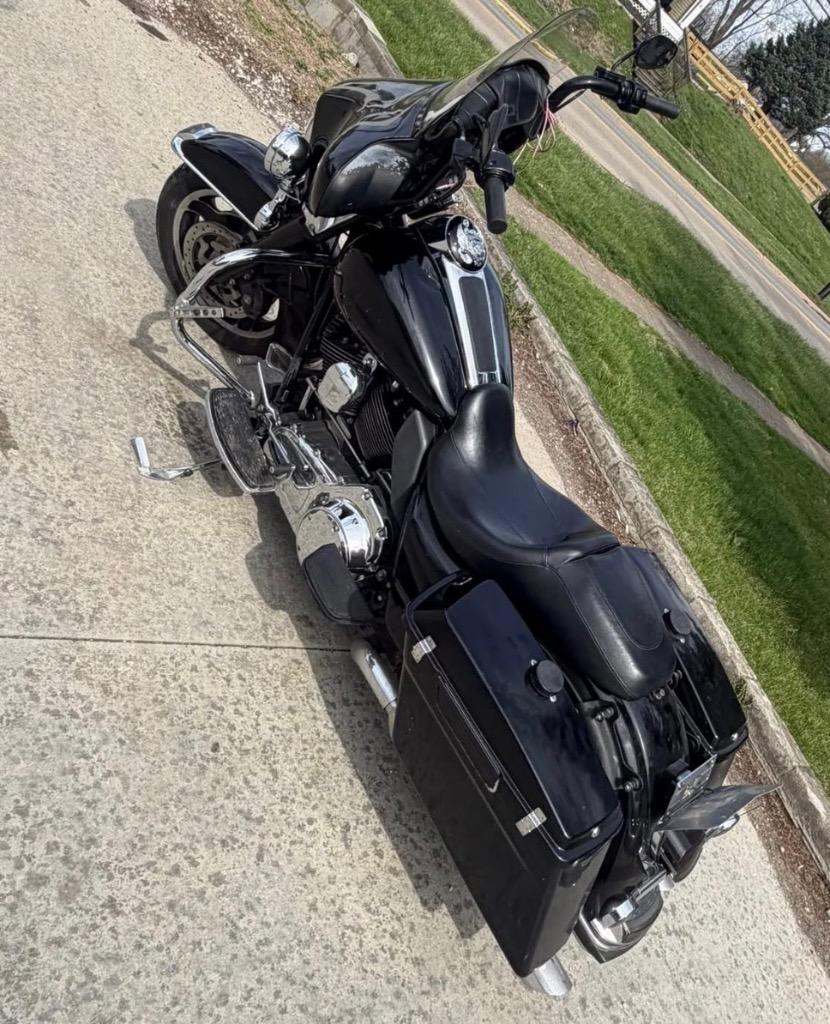 2011 Harley-davidson Electra Glide Standard