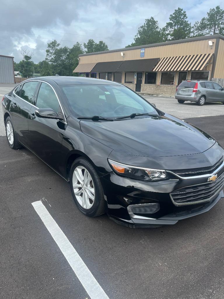 2018 Chevrolet Malibu LT photo