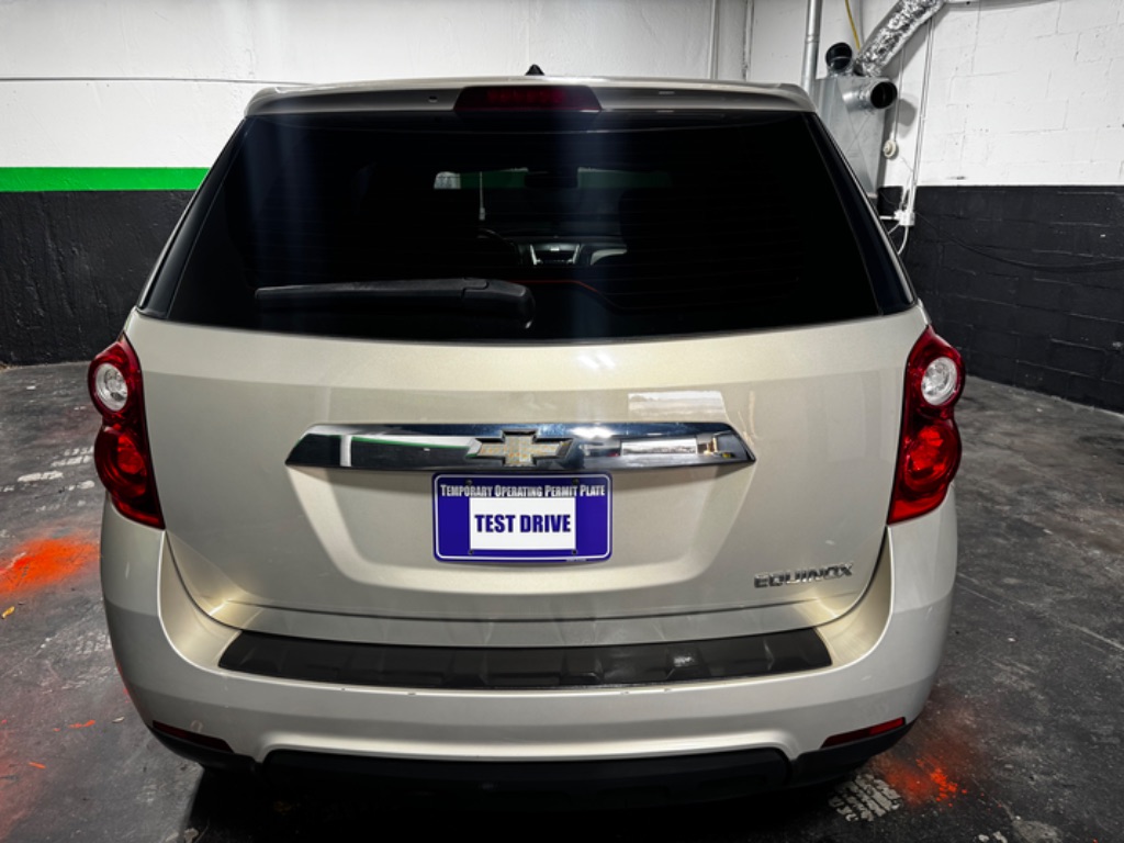 2011 Chevrolet Equinox LS photo