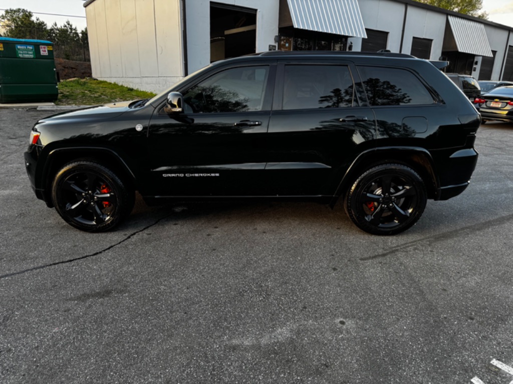 2014 Jeep Grand Cherokee Overland photo