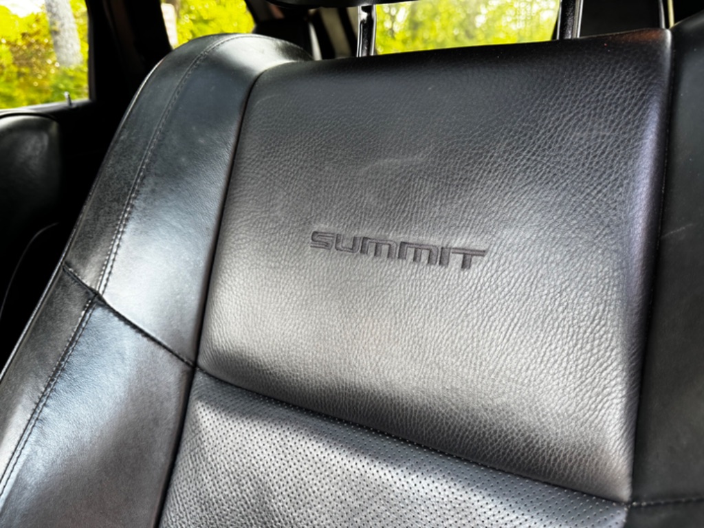 2014 Jeep Grand Cherokee Summit photo