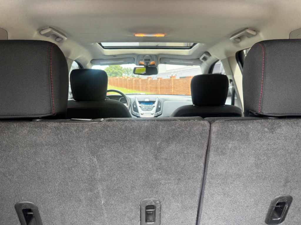 2011 Chevrolet Equinox LT photo