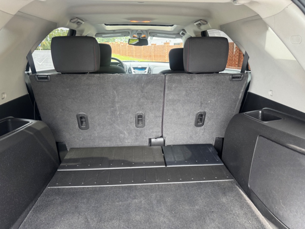 2011 Chevrolet Equinox LT photo