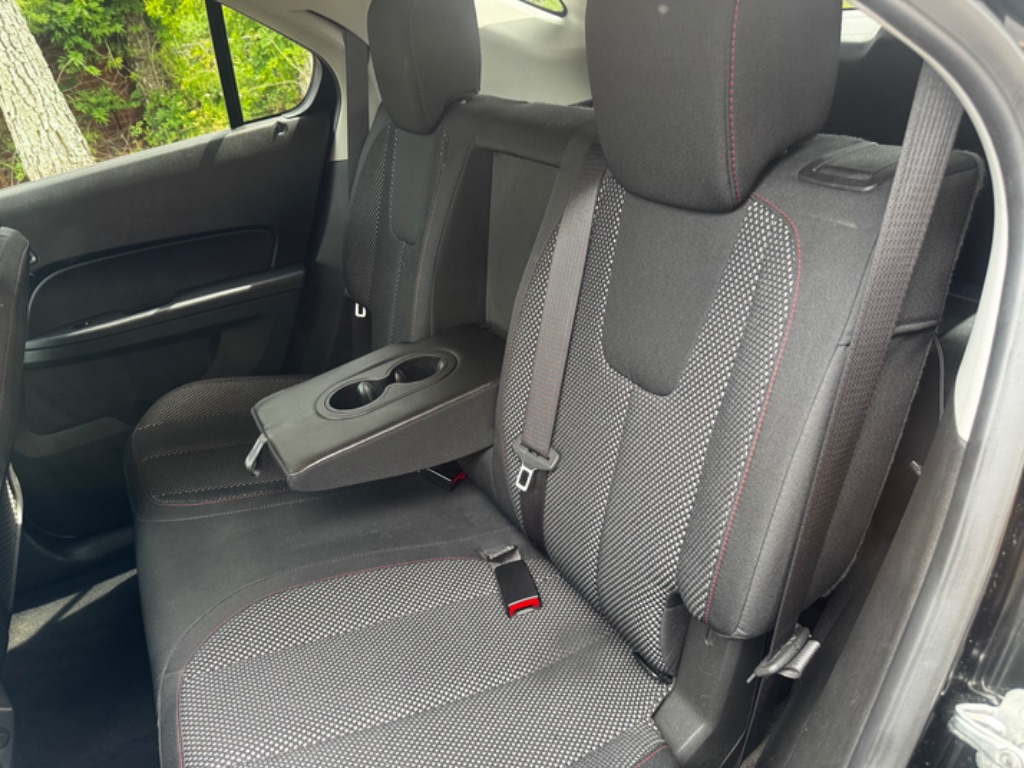 2011 Chevrolet Equinox LT photo