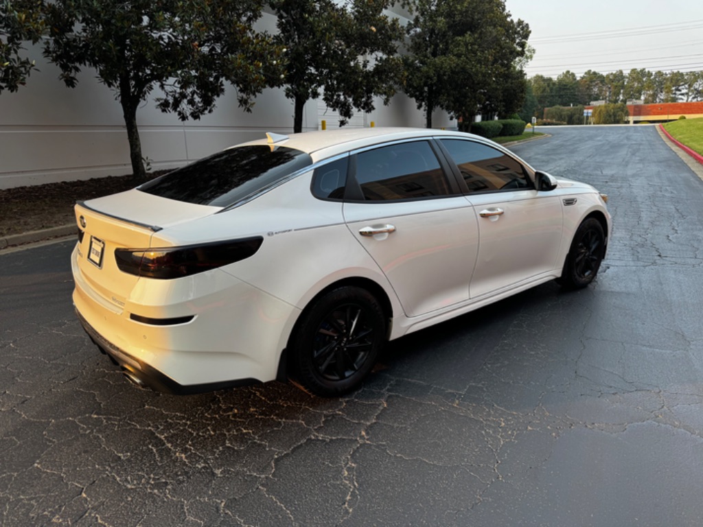 2019 Kia Optima LX photo