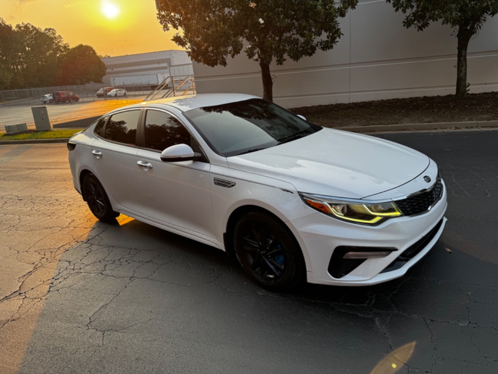 2019 Kia Optima LX photo