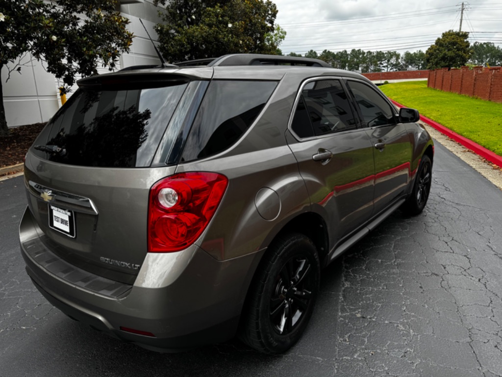 2011 Chevrolet Equinox LT photo