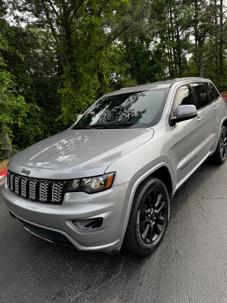 2019 Jeep Cherokee - $13,900