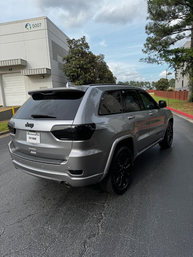 2019 Jeep Cherokee - $13,900