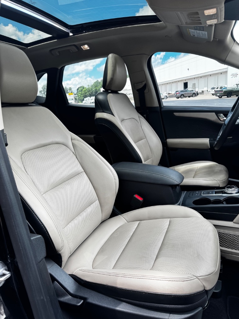 2020 Ford Escape - $14,900