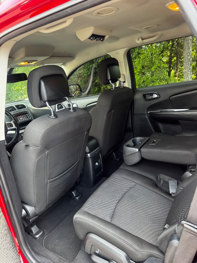 2019 Dodge Journey - $7,500