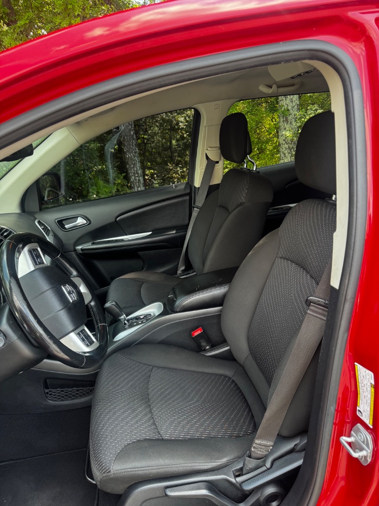 2019 Dodge Journey - $7,500
