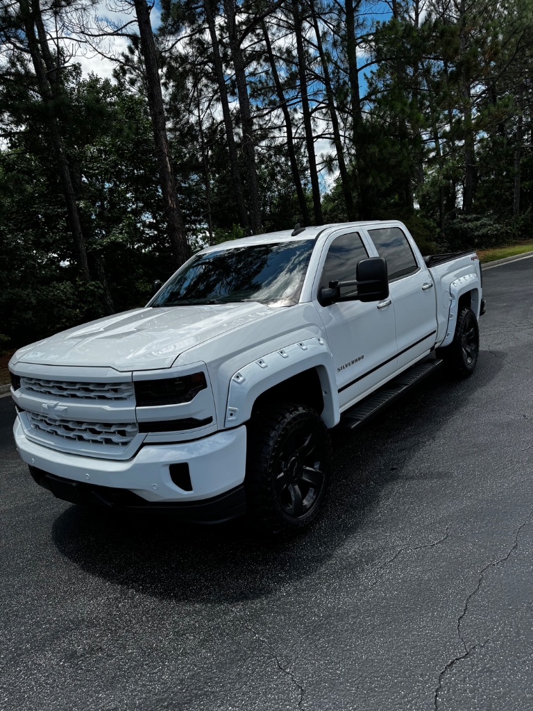 2016 Chevrolet Silverado - $14,500