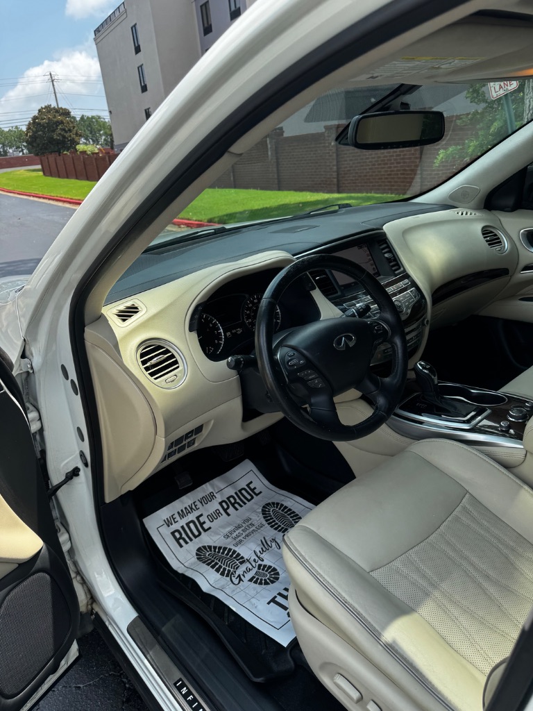 2018 INFINITI QX60 - $8,900