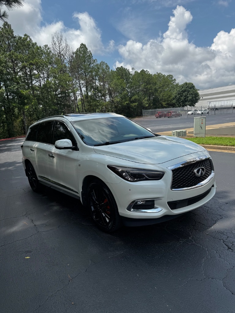 2018 INFINITI QX60 - $8,900