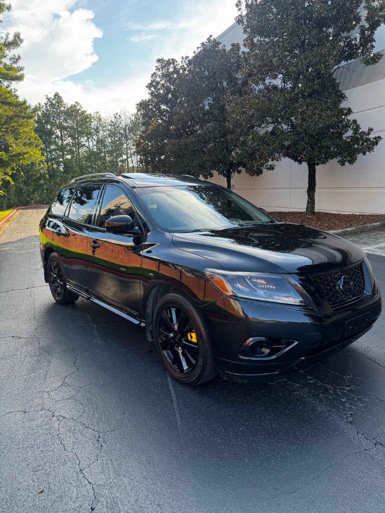 2015 Nissan Pathfinder - $8,900