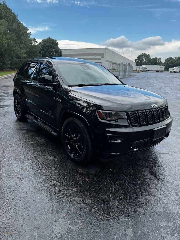2017 Jeep Cherokee - $10,500