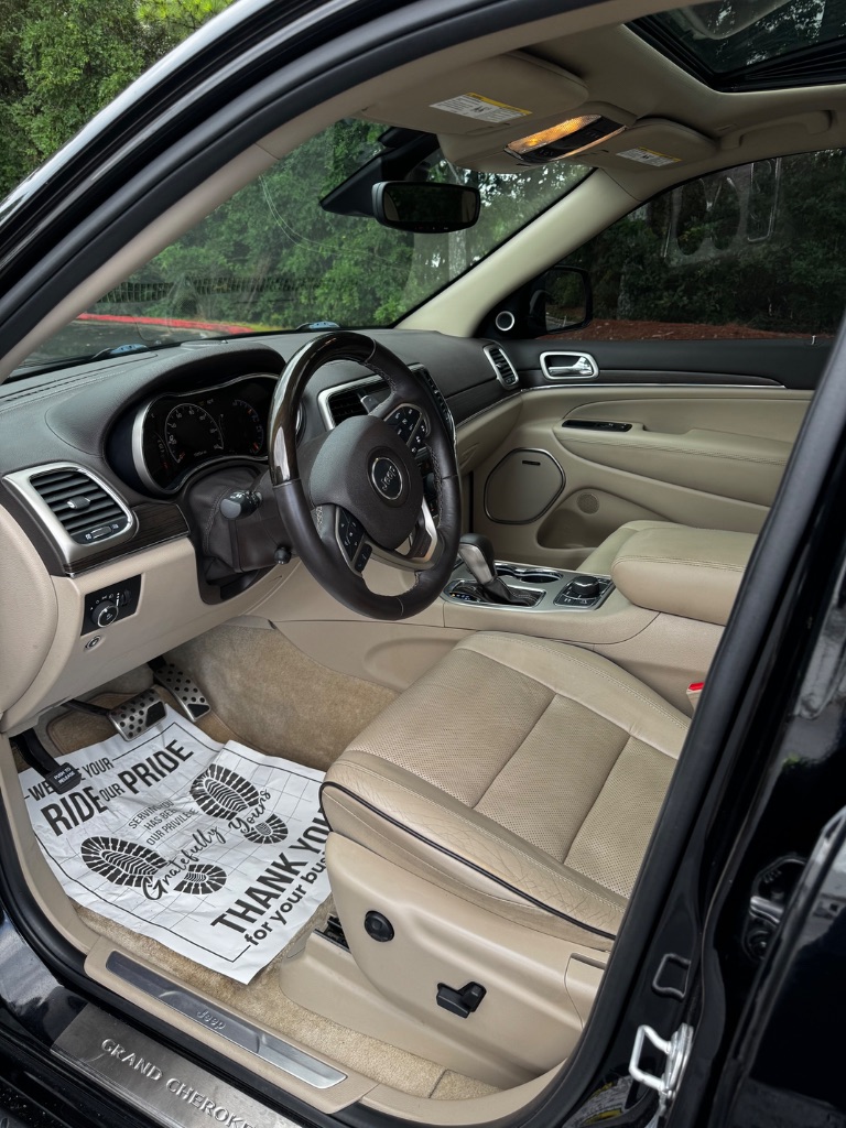 2017 Jeep Cherokee - $10,500