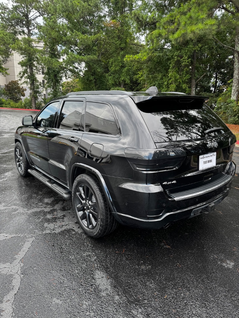 2017 Jeep Cherokee - $10,500