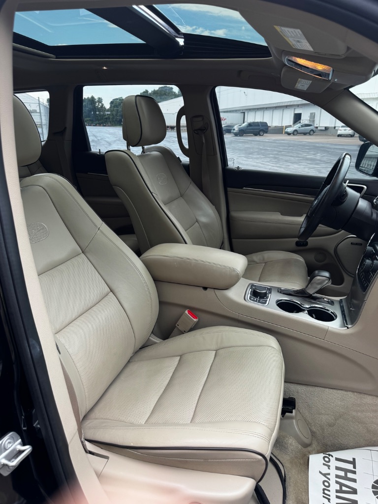 2017 Jeep Cherokee - $10,500