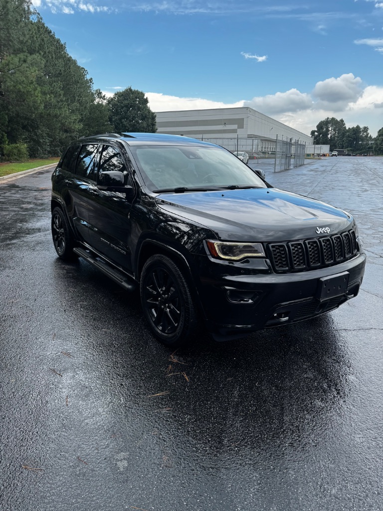 2017 Jeep Cherokee - $10,500