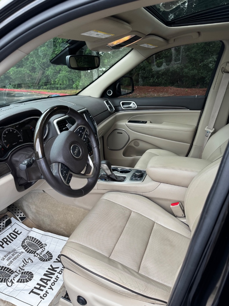 2017 Jeep Cherokee - $10,500
